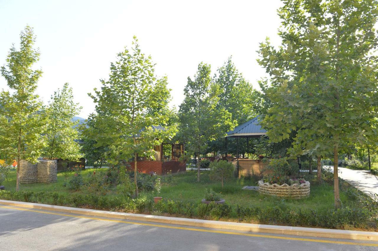 Hirkan Park Hotel Lankaran Exteriör bild